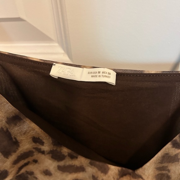 Leopard Print Ruffle Women's Top - Picture 2 of 3